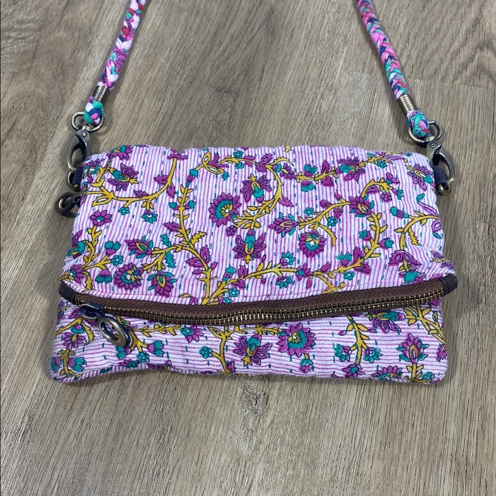 Saribari recycled/repurposed small Floral Pink Crossbody Bag - Picture 10 of 10